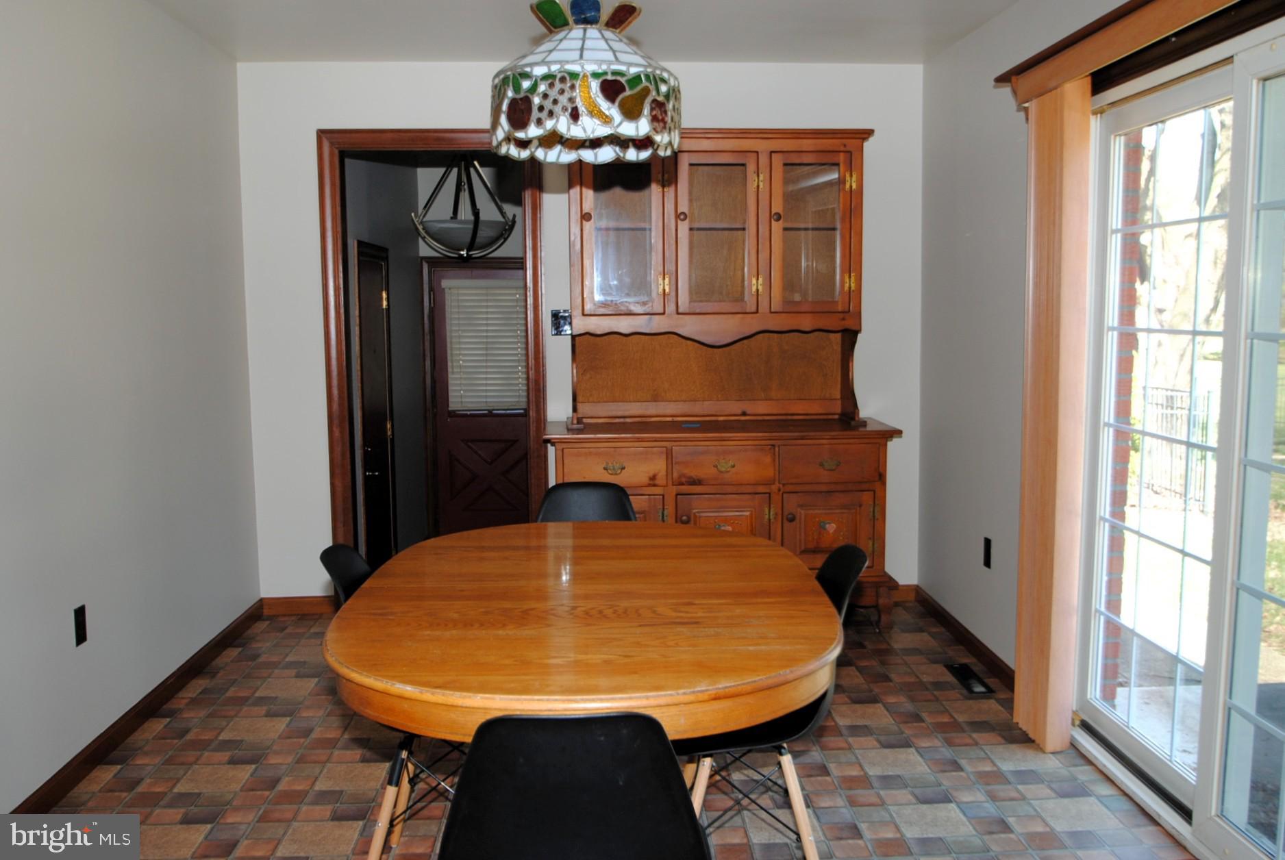 ROLLING MEADOWS - Residential