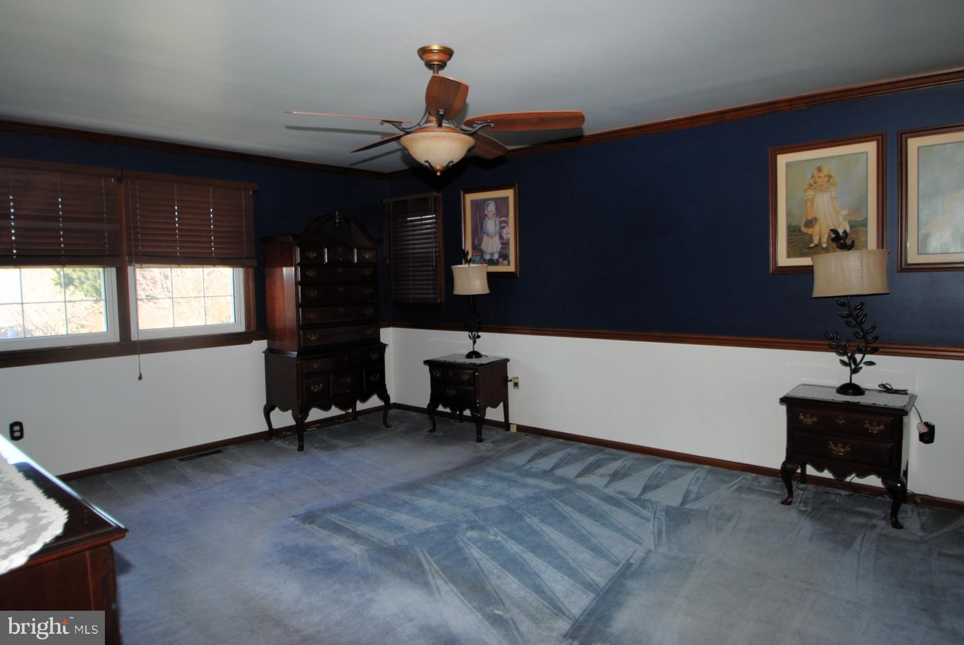 ROLLING MEADOWS - Residential