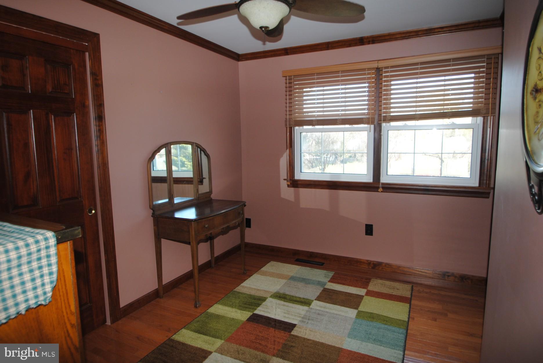 ROLLING MEADOWS - Residential