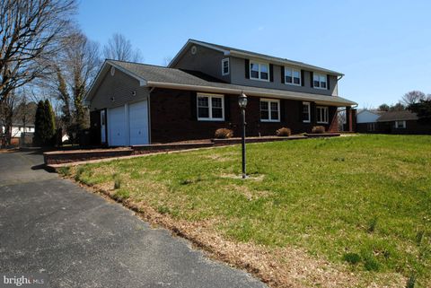 Homes For Sale - 503 Coach Drive<br/> New Castle County, BEAR, DE 19701