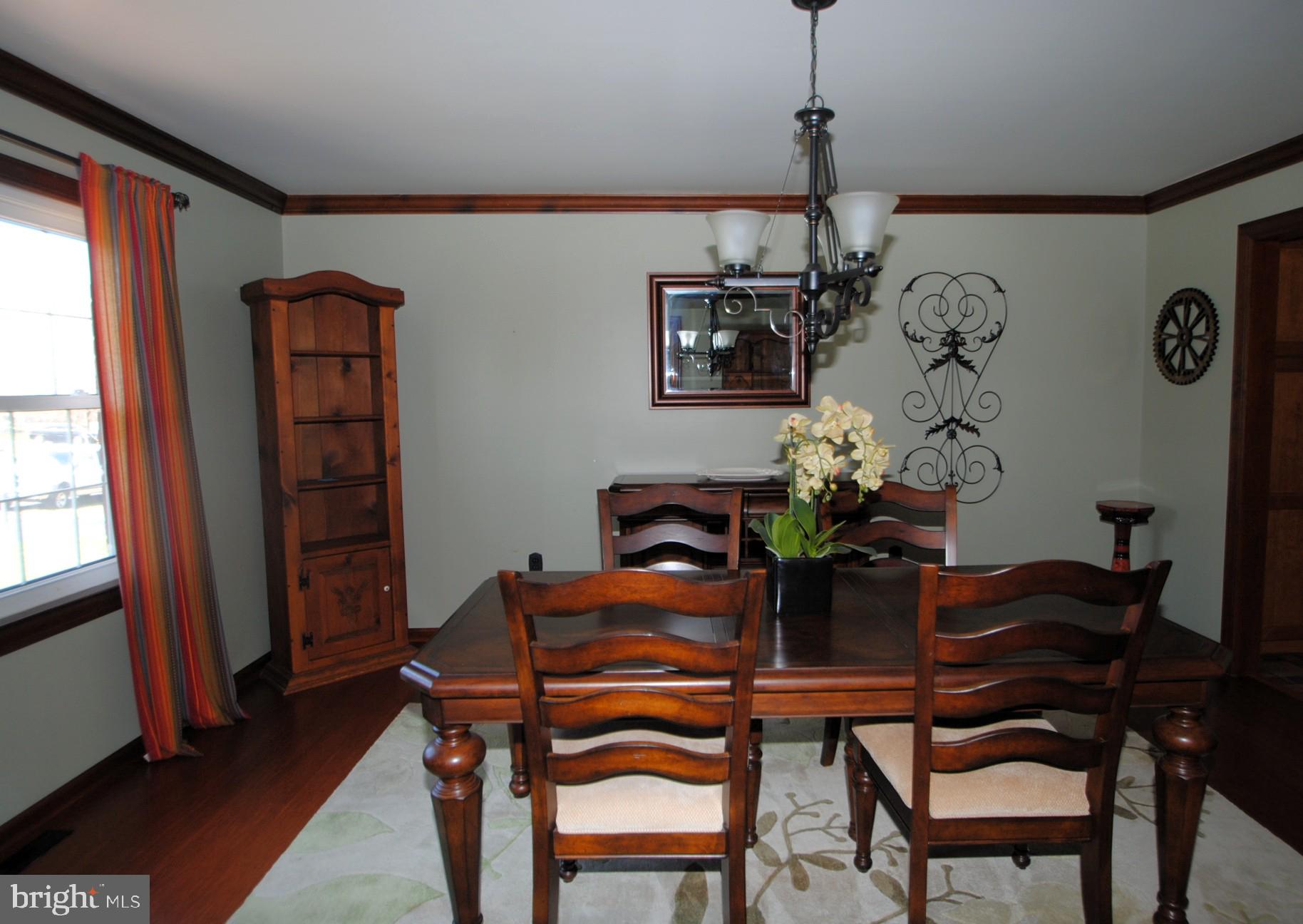 ROLLING MEADOWS - Residential