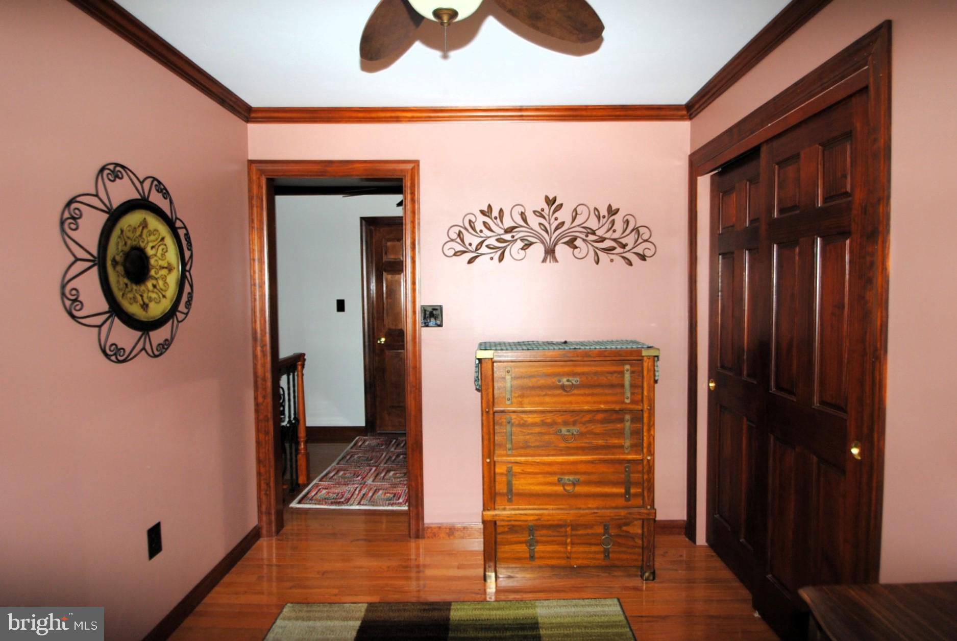 ROLLING MEADOWS - Residential