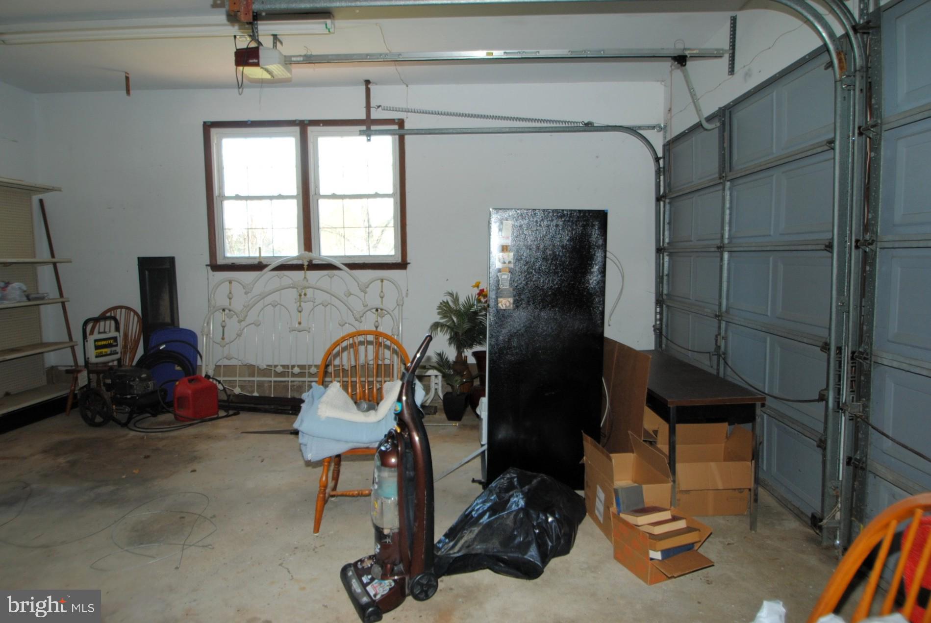 ROLLING MEADOWS - Residential