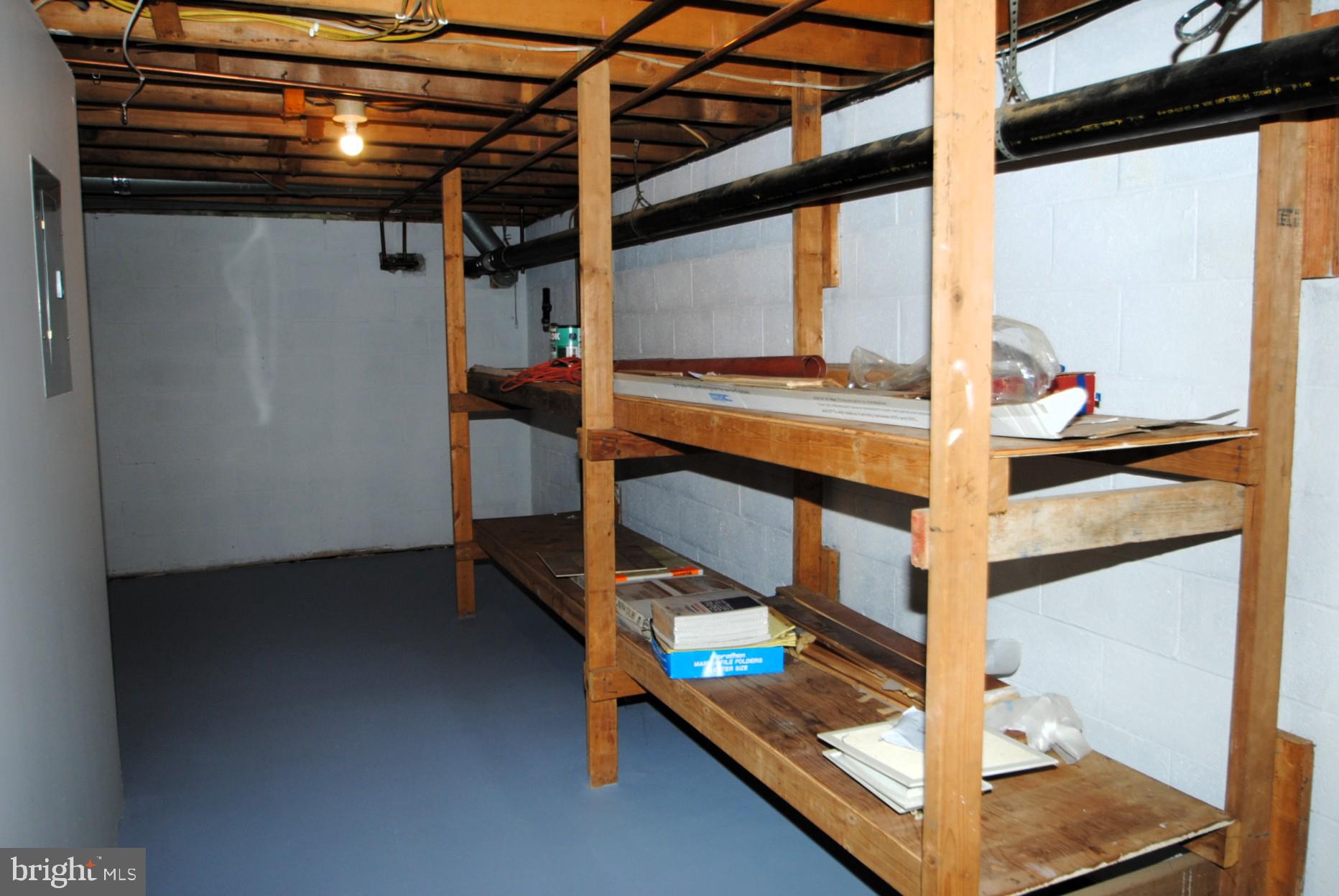 ROLLING MEADOWS - Residential