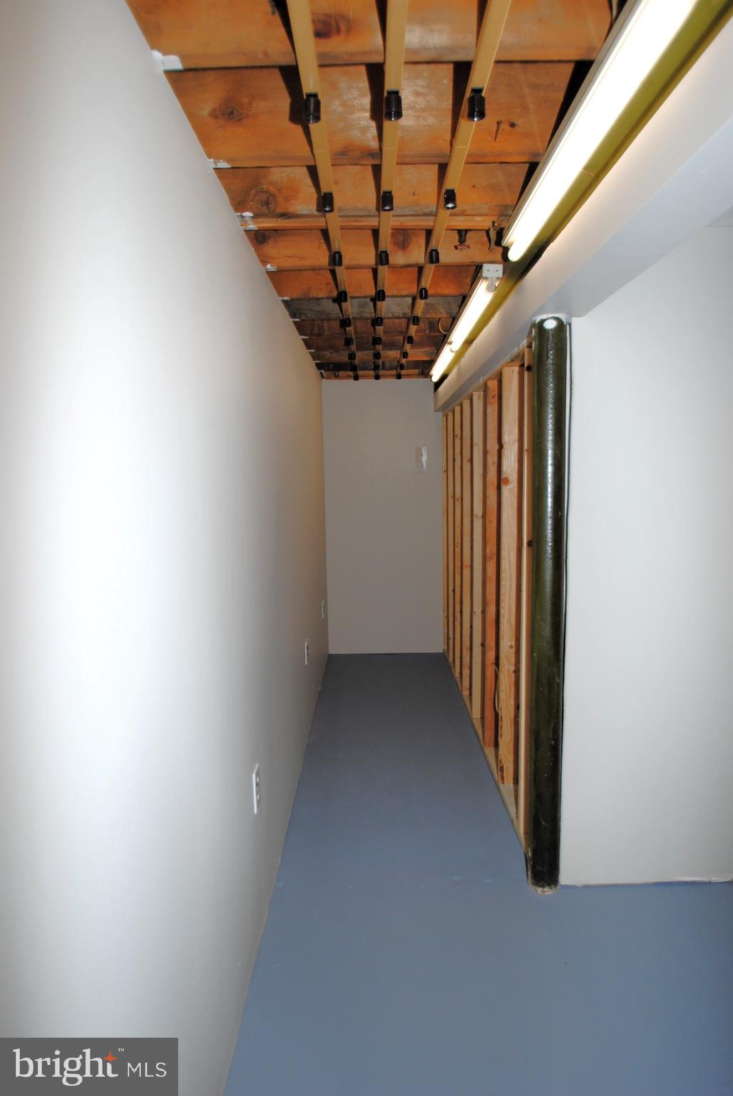 ROLLING MEADOWS - Residential