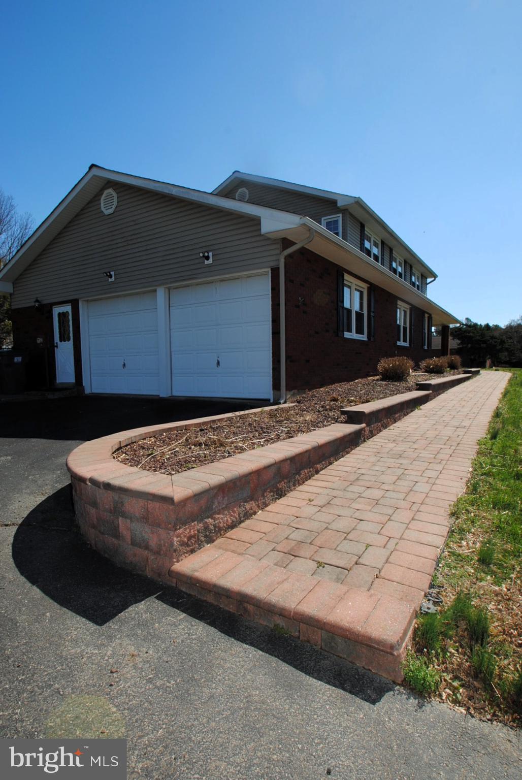 ROLLING MEADOWS - Residential