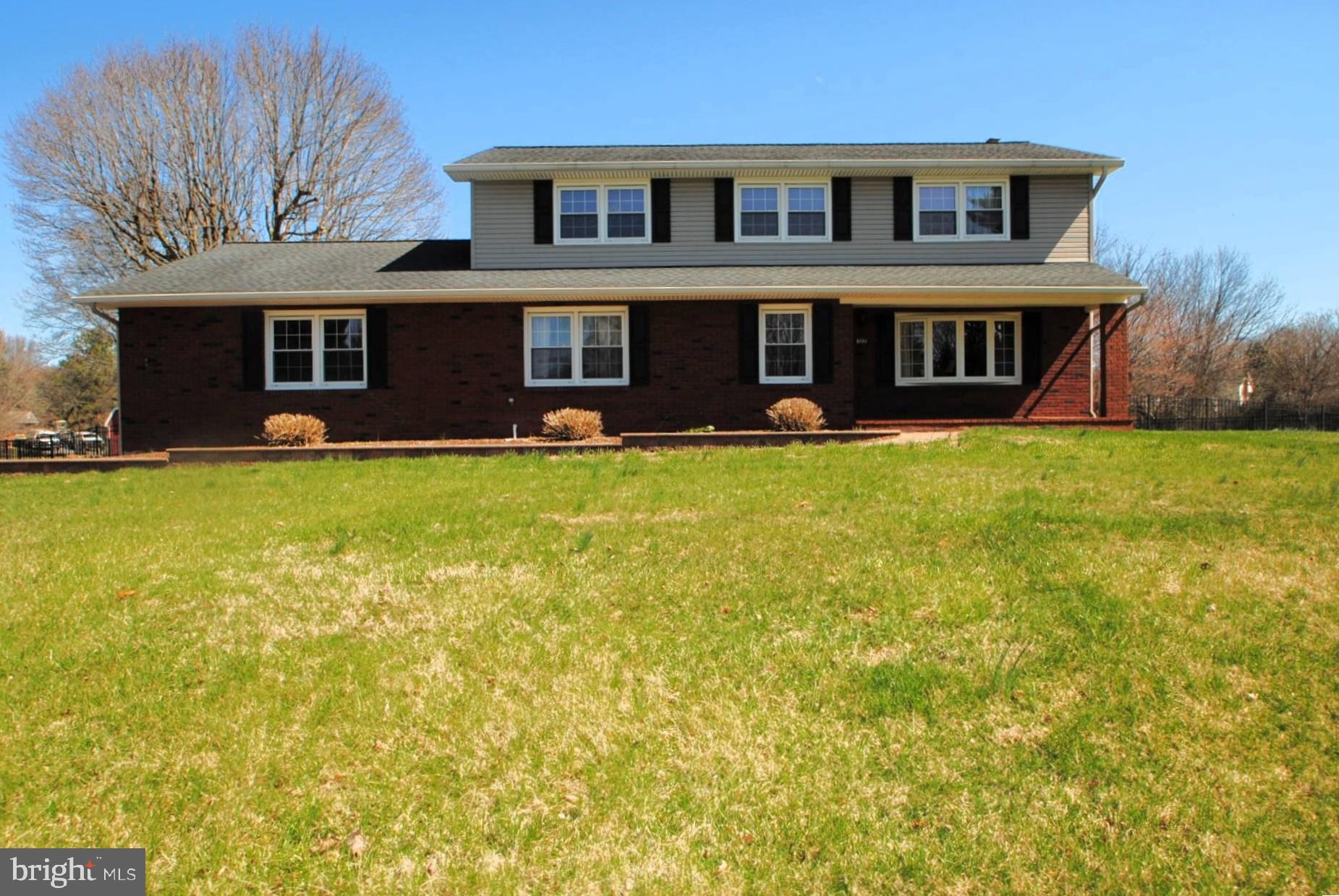 ROLLING MEADOWS - Residential