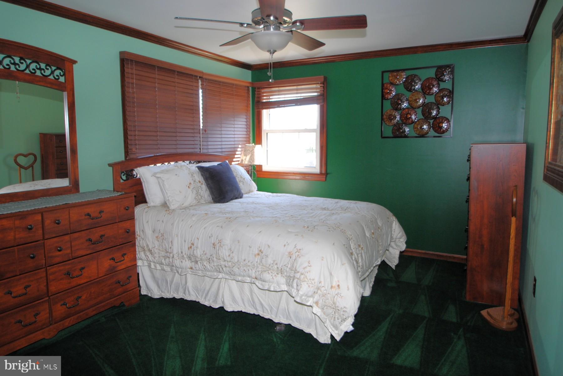 ROLLING MEADOWS - Residential