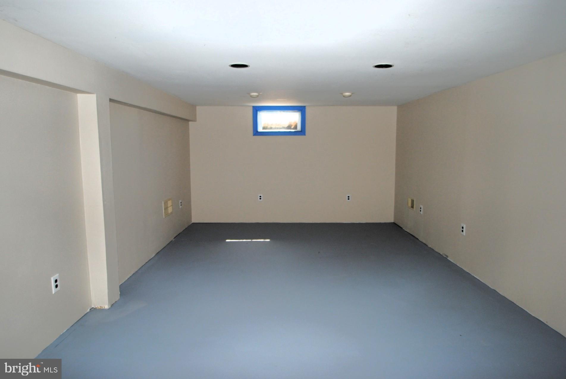 ROLLING MEADOWS - Residential