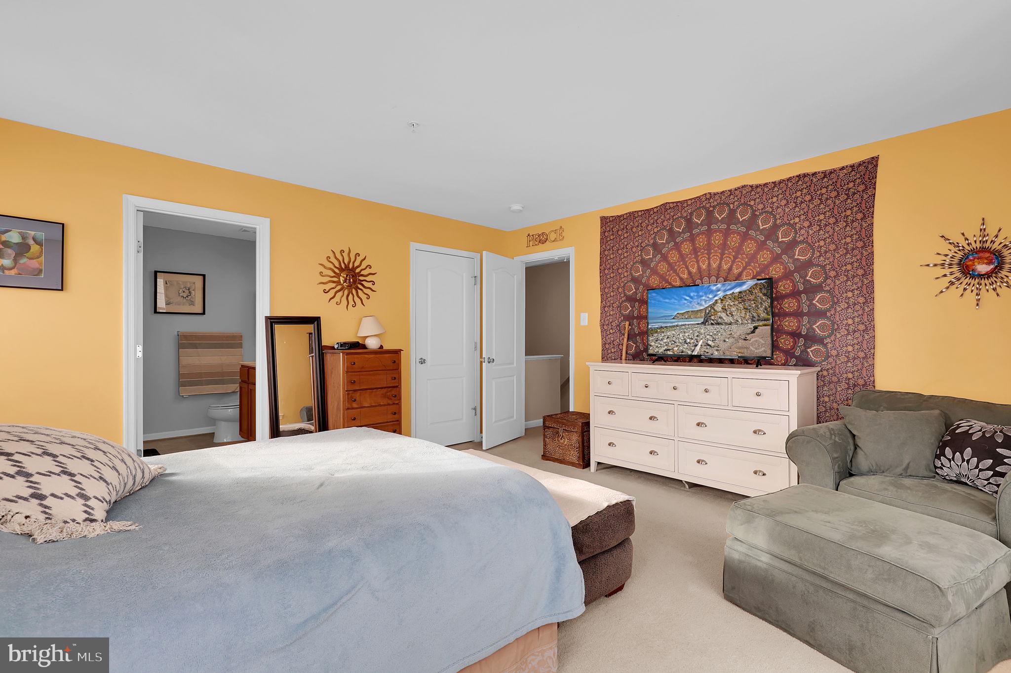 KENSINGTON VILLAS - Residential