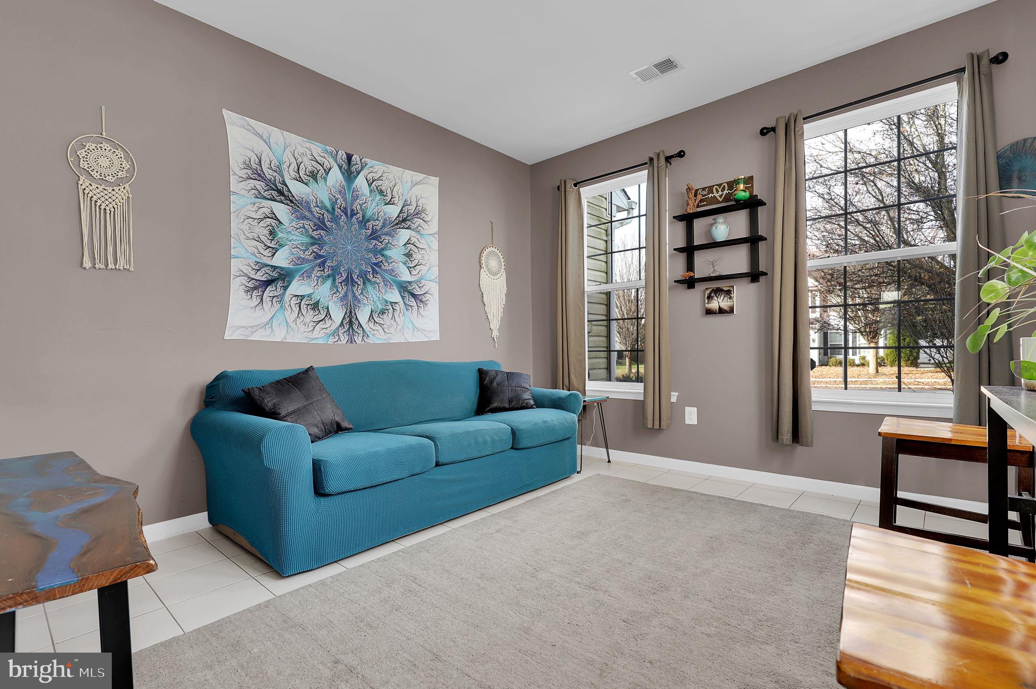 KENSINGTON VILLAS - Residential