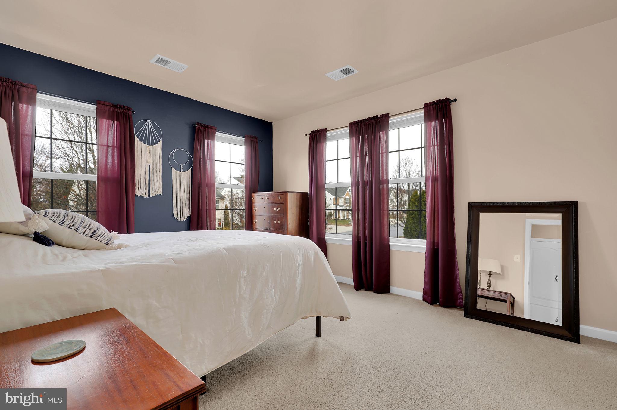 KENSINGTON VILLAS - Residential