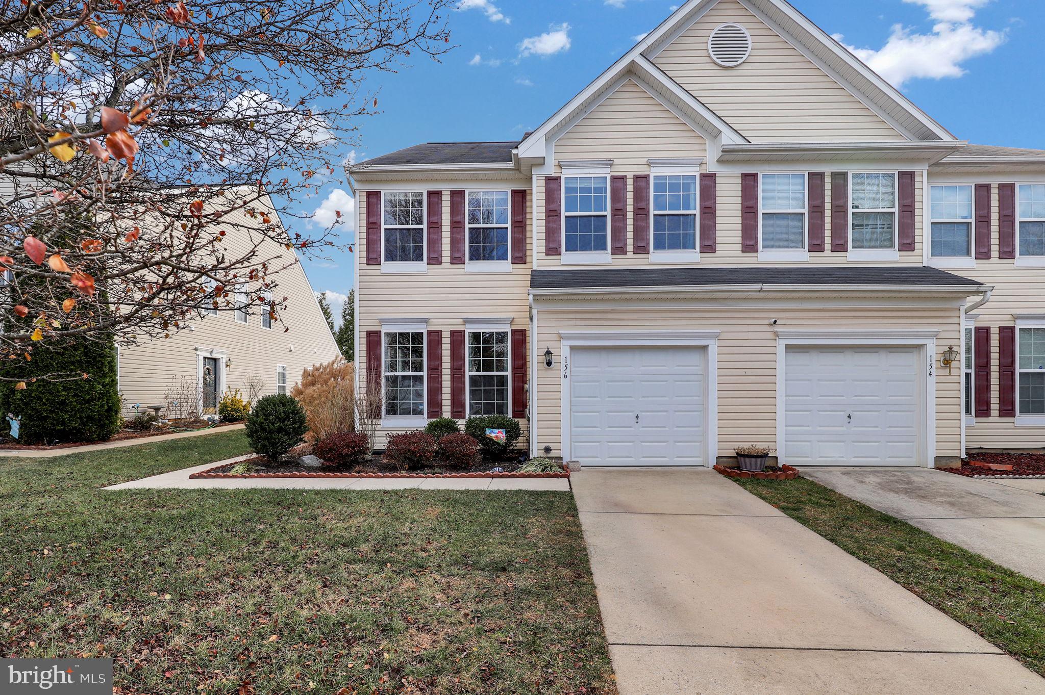 KENSINGTON VILLAS - Residential