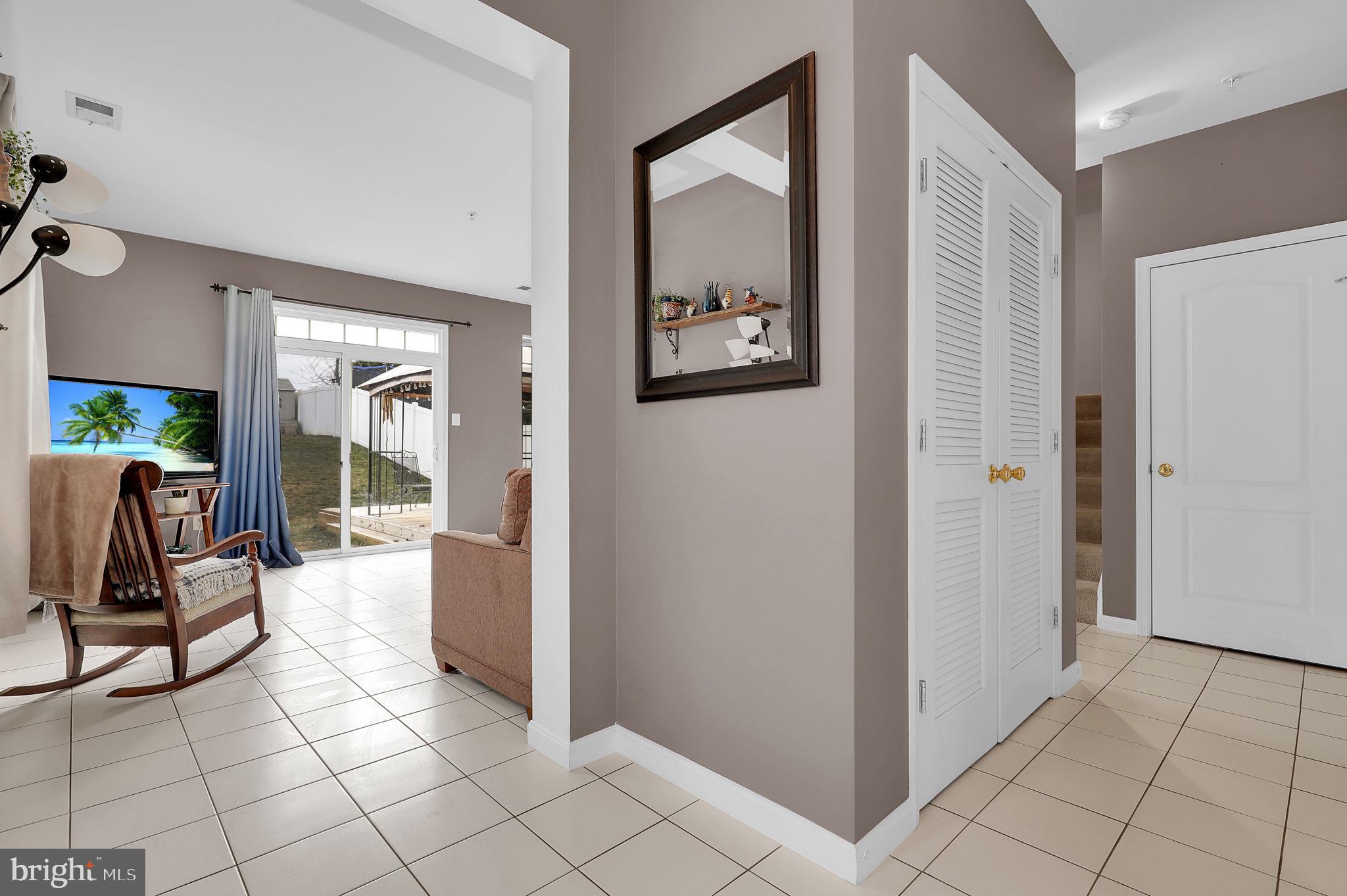 KENSINGTON VILLAS - Residential