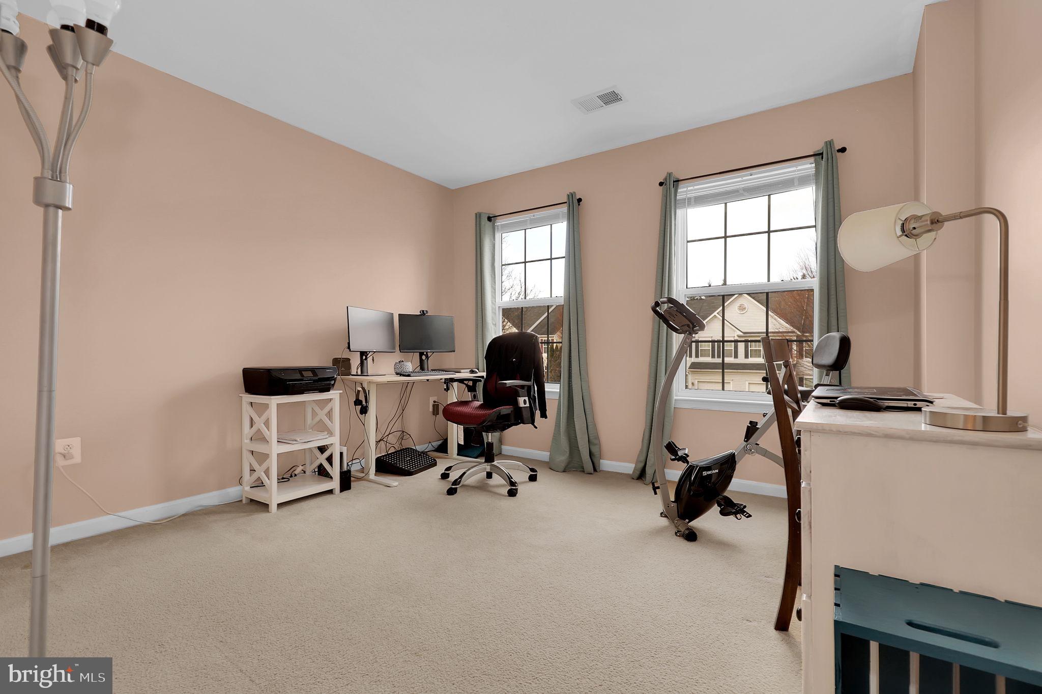 KENSINGTON VILLAS - Residential