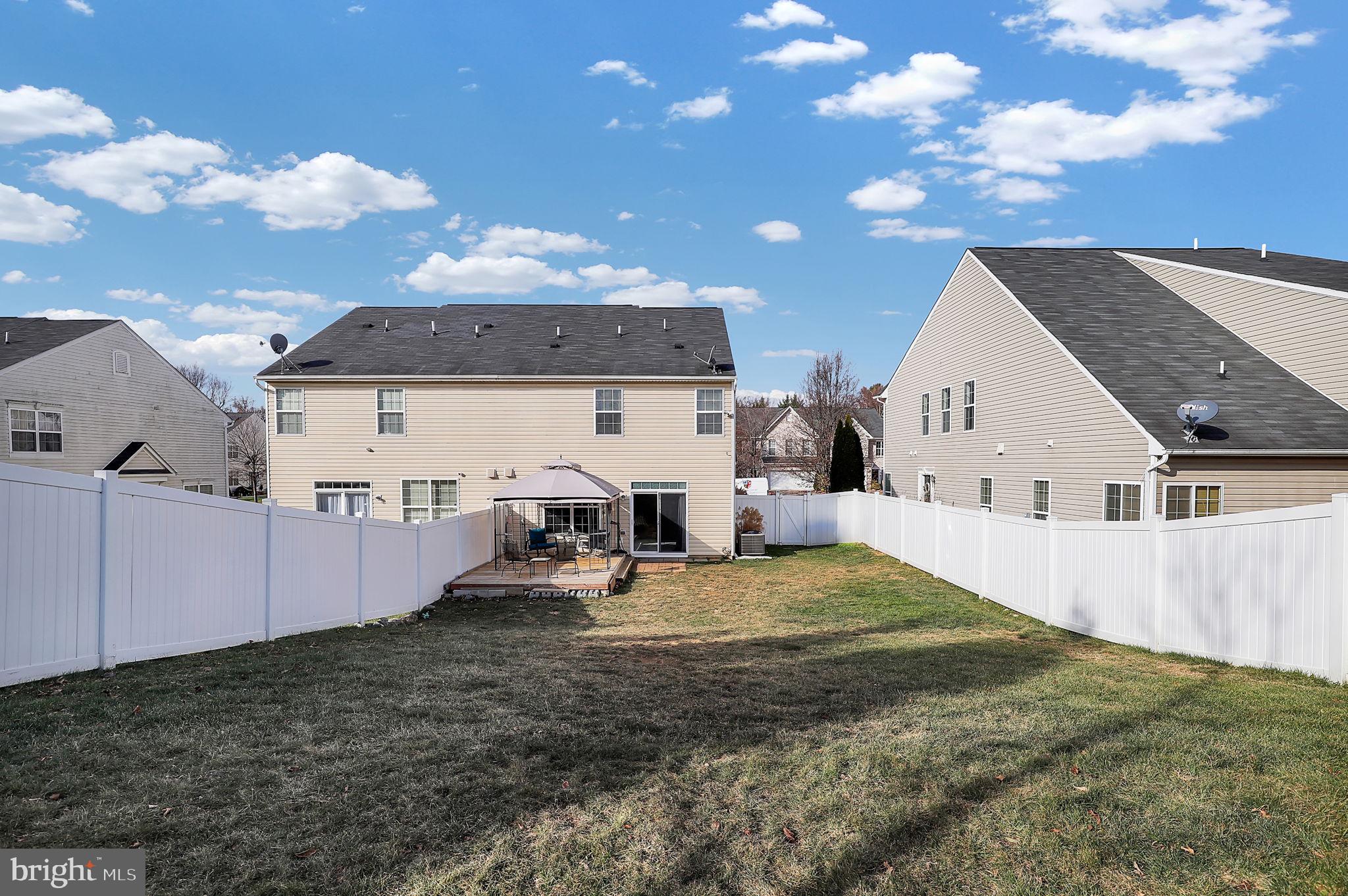 KENSINGTON VILLAS - Residential