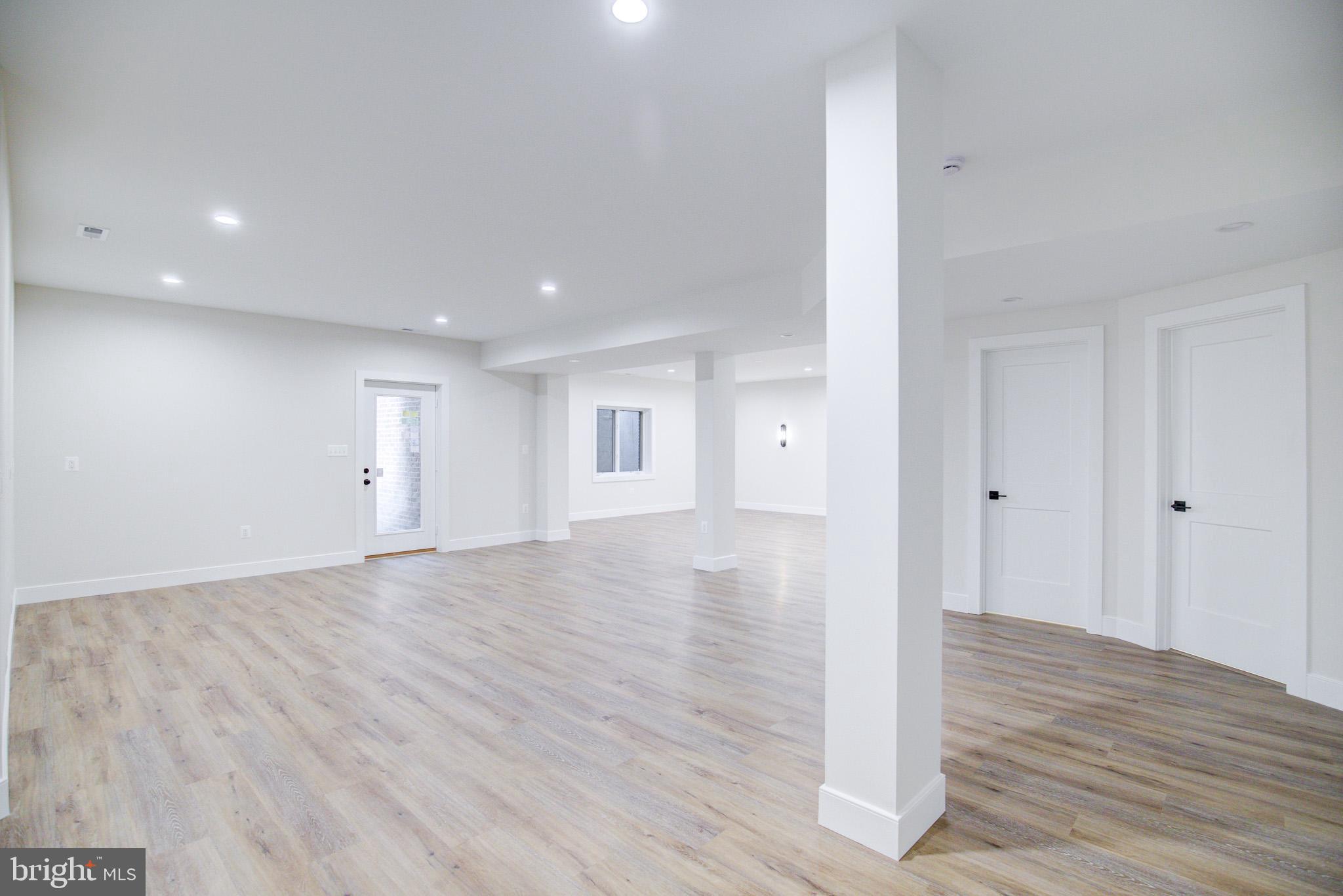 BRAMBLETON LANDBAY - Residential