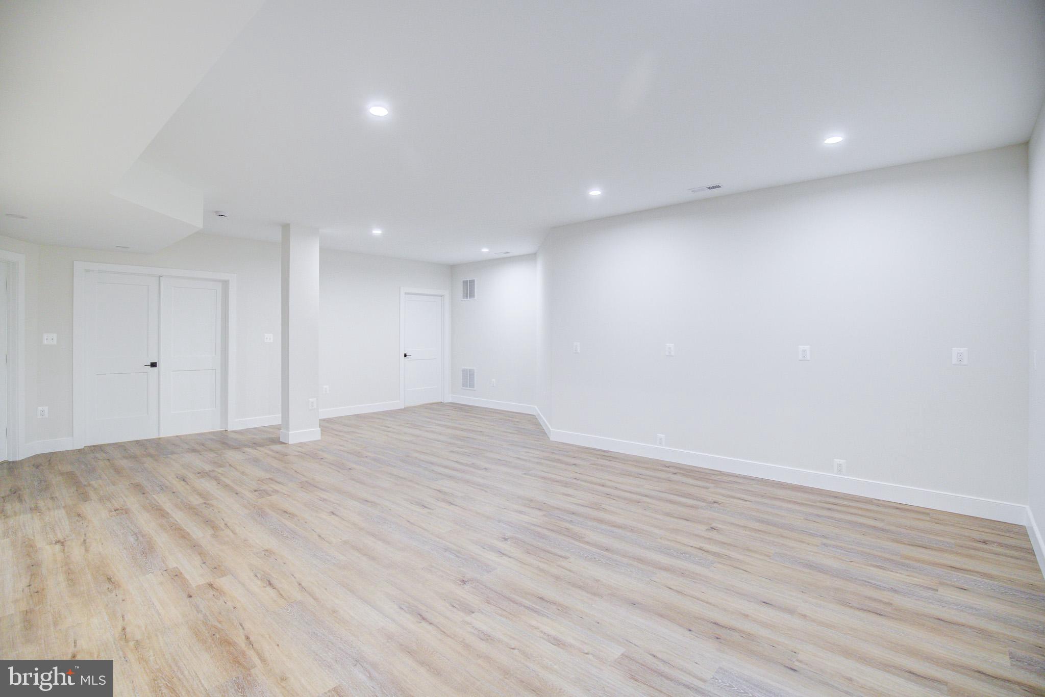 BRAMBLETON LANDBAY - Residential