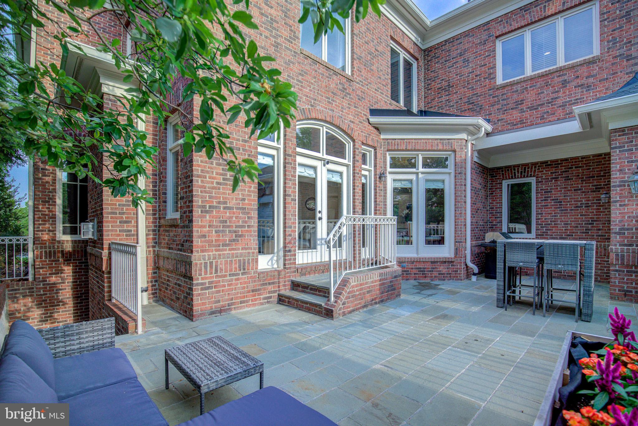 BRAMBLETON LANDBAY - Residential