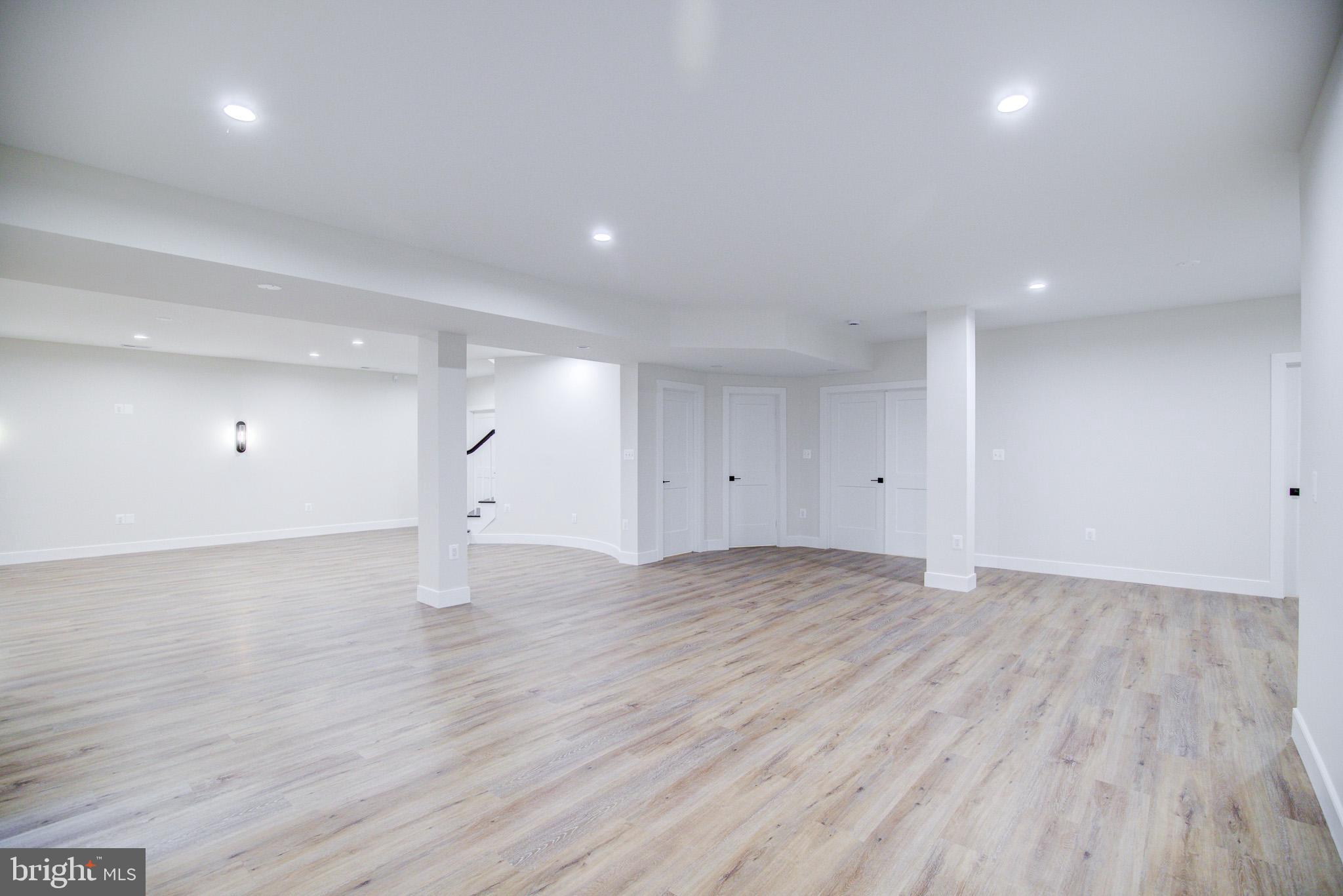 BRAMBLETON LANDBAY - Residential