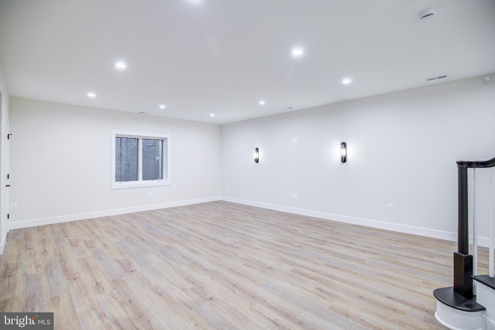 BRAMBLETON LANDBAY - Residential