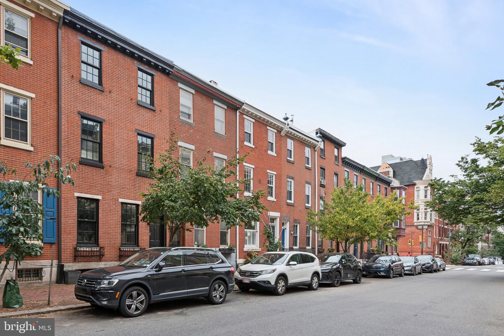2218 LOCUST STREET