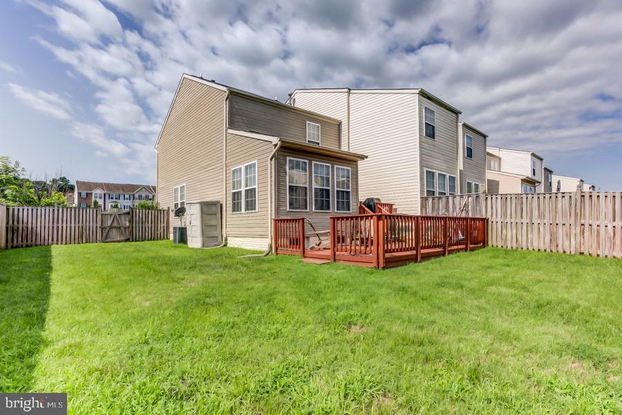 EATON SQUARE - Residential Lease