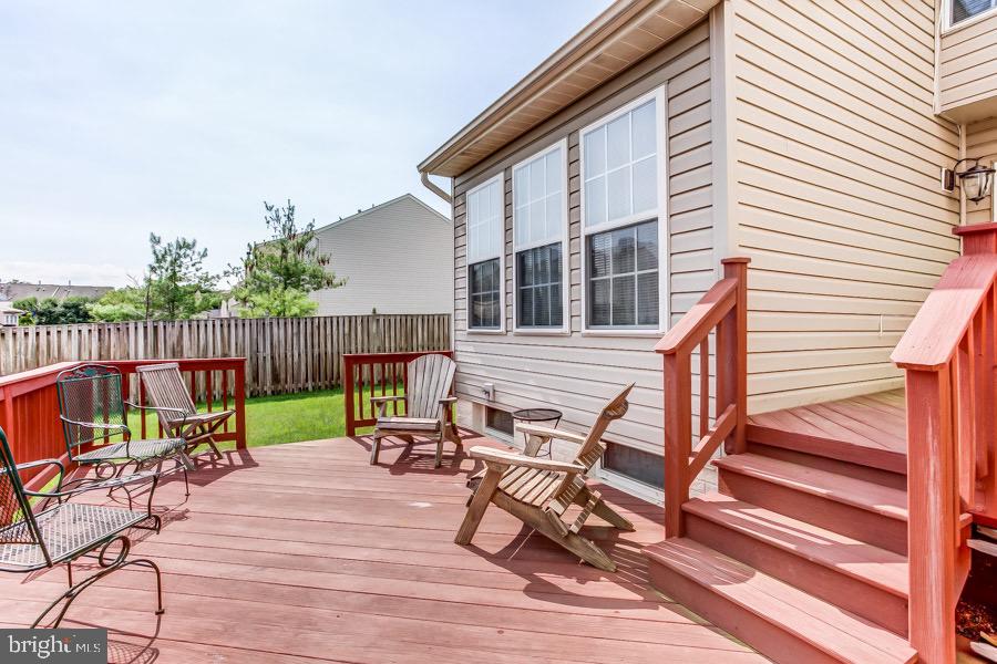 EATON SQUARE - Residential Lease