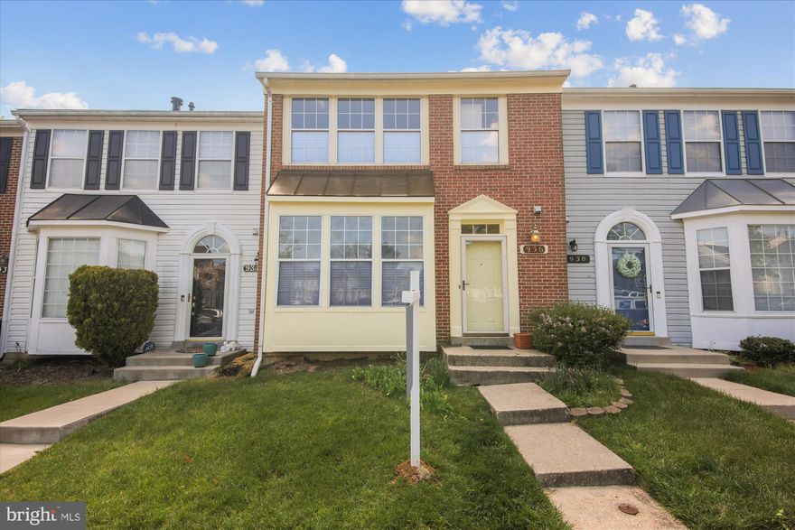 ALL OFFERS ARE DUE BY 6:00 P.M. SUNDAY,  MAY 8TH.  LET'S CLOSE IN 45 DAYS OR LESS!!!  Great home in sought after Lake Arbor neighborhood.  With this open floor plan this home offers 3 bedrooms, 2.5 bathrooms, wood burning fireplace, eat-in kitchen, fully finished basement with lots of storage, an extra room that can be used as another bedroom, office, workout room, studio etc.   This home has lots of potential...paint and new carpet you can make this home your new home.  In 2022 new roof, water heater 2009 and furnace 20016.  Property centrally located near restaurants, shops, schools, public transportation, 5 minutes from Rte. 495, 7 minutes from Rte. 50, and 5 minutes to Metro.

This property is being negotiated by Mainstreet Settlement.  Property is being SOLD AS-IS and worth viewing...come see for yourself!