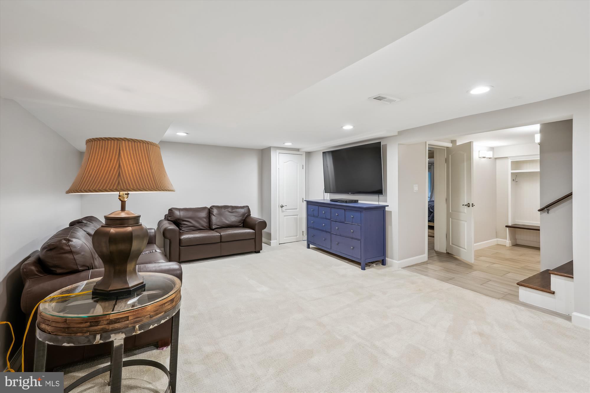 CHEVY CHASE - Residential