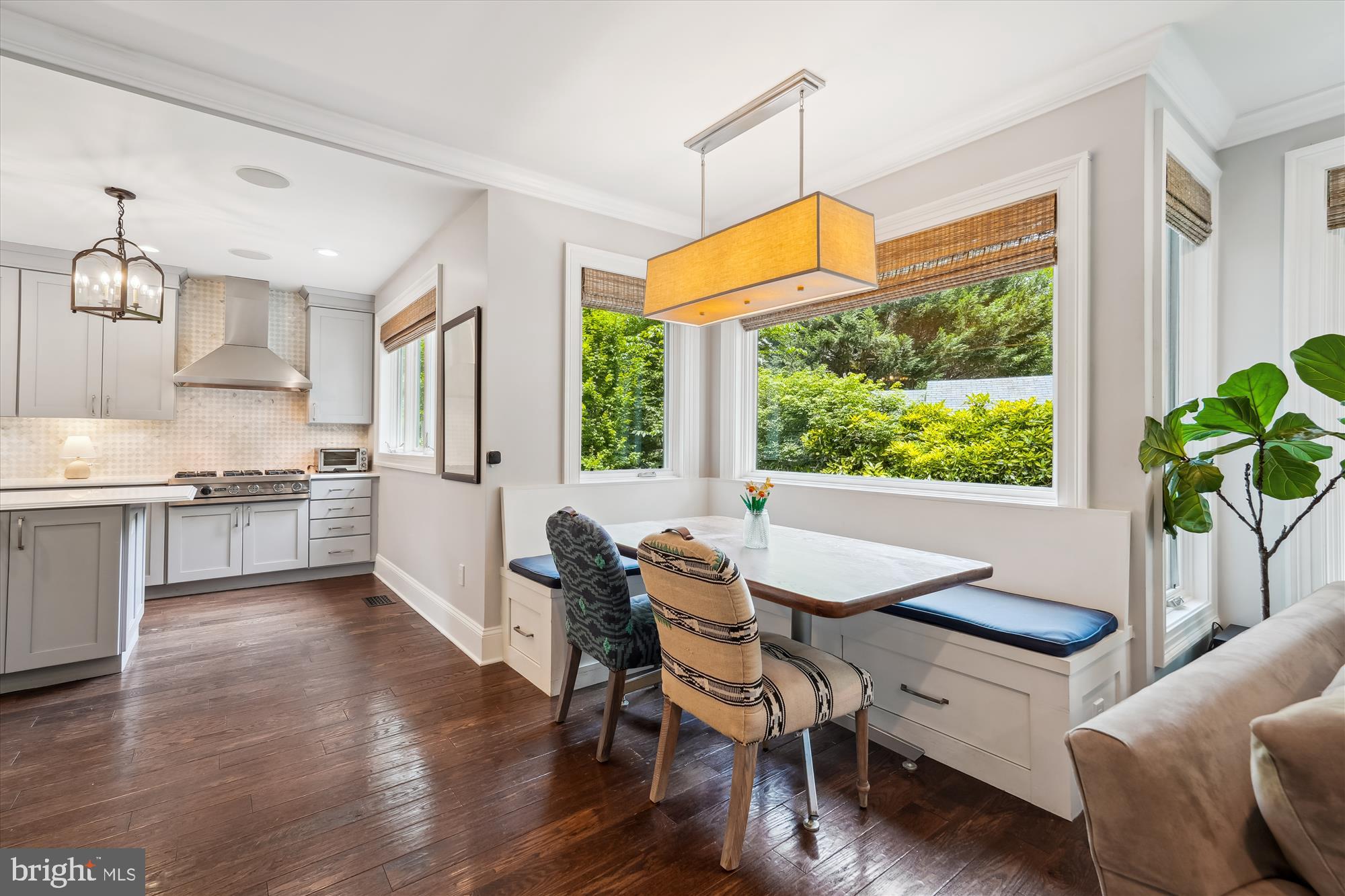 CHEVY CHASE - Residential