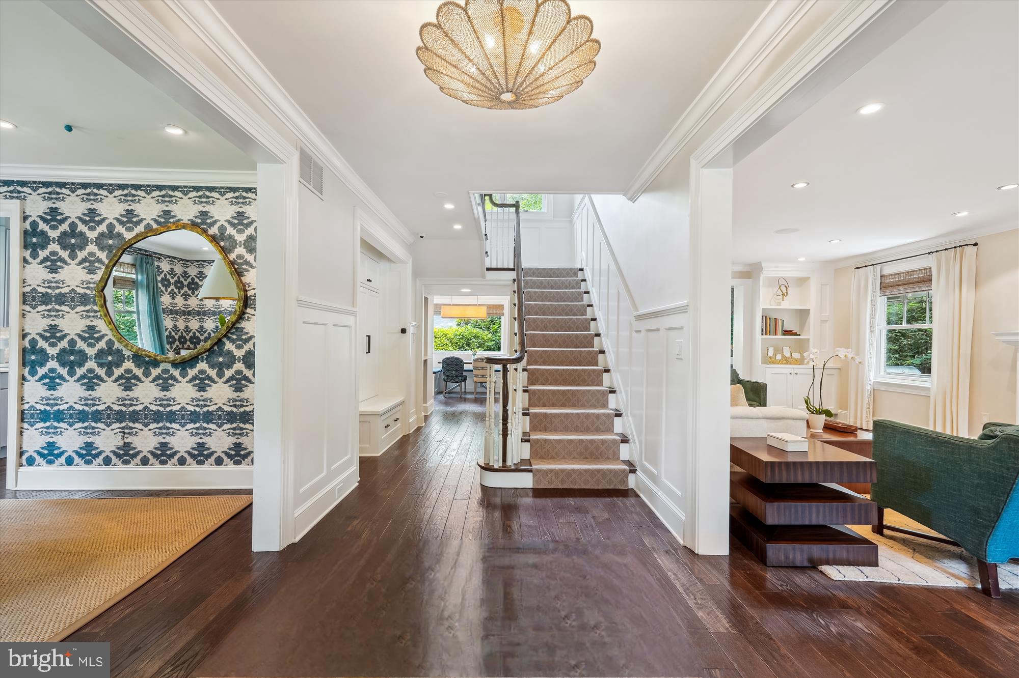7015 BEECHWOOD DRIVE