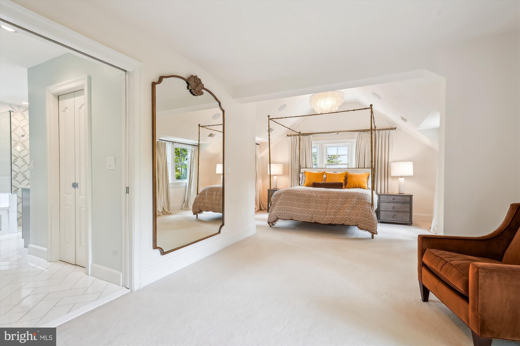 CHEVY CHASE - Residential