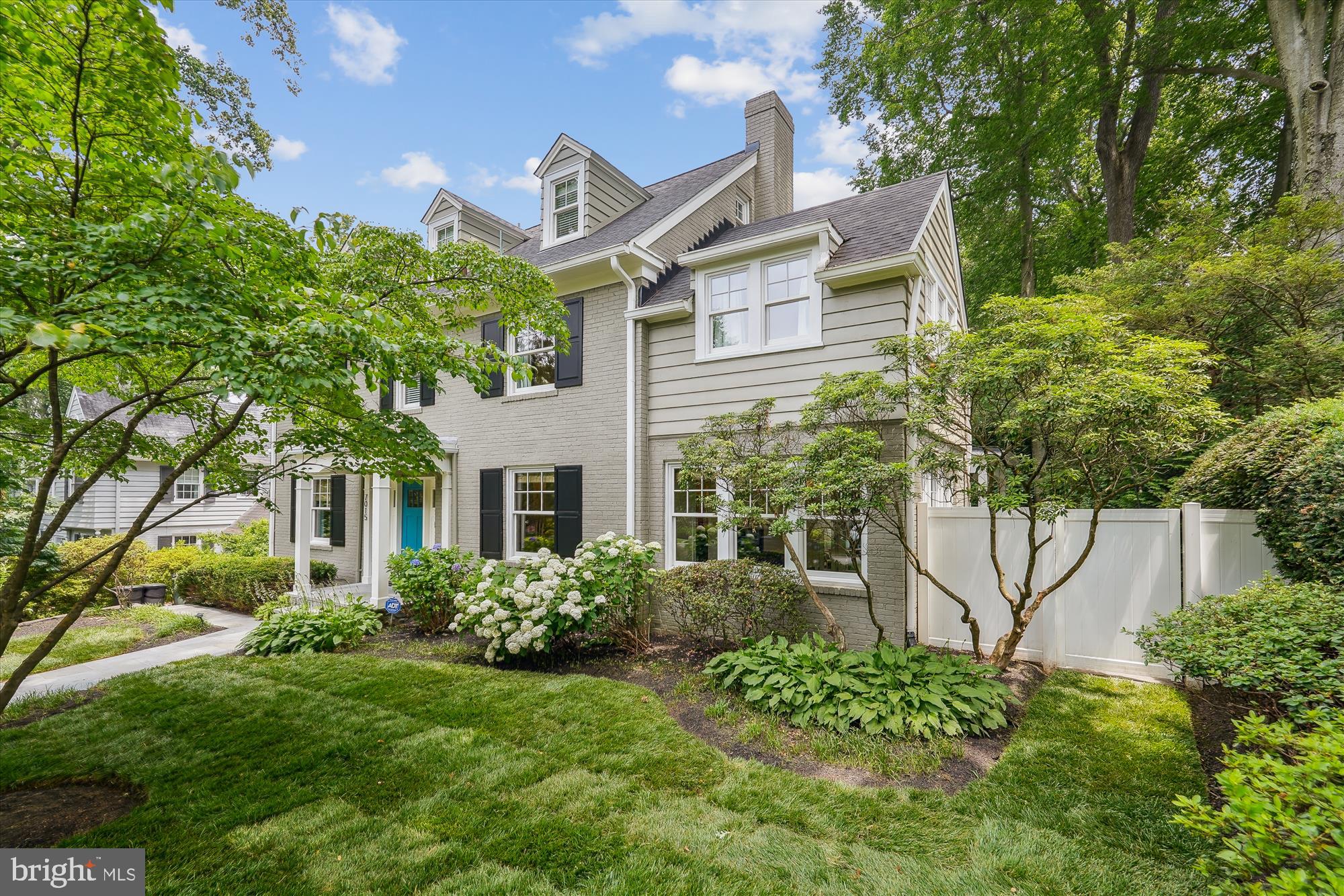 CHEVY CHASE - Residential