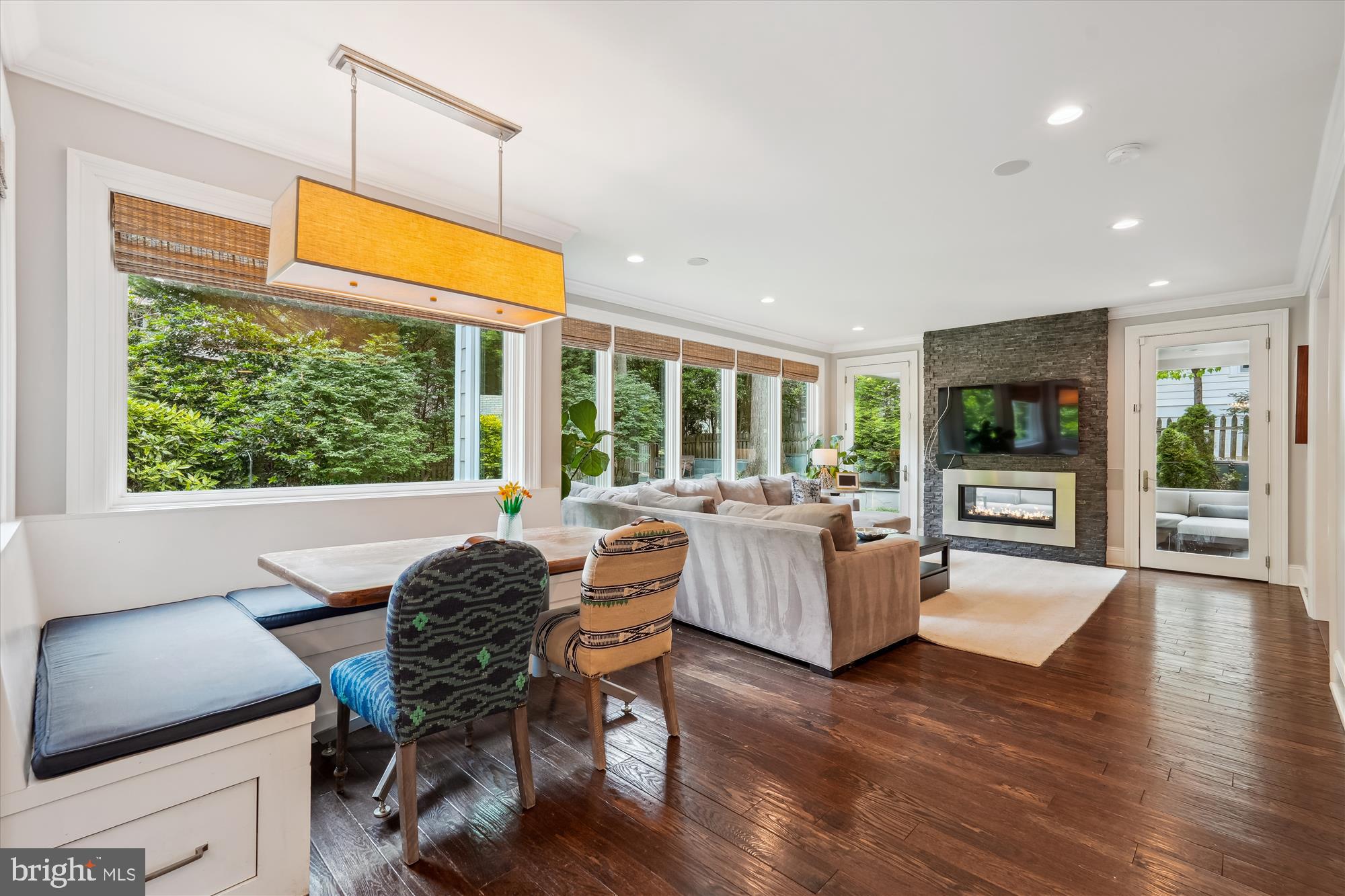 CHEVY CHASE - Residential