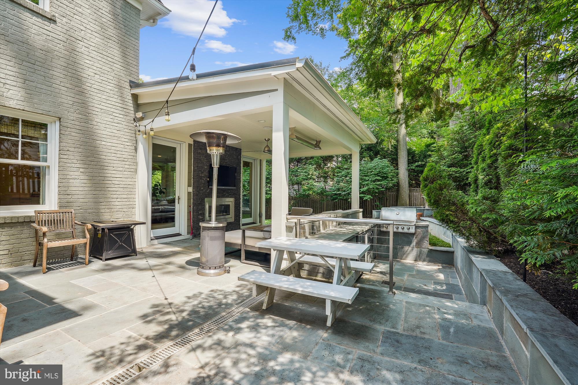 CHEVY CHASE - Residential