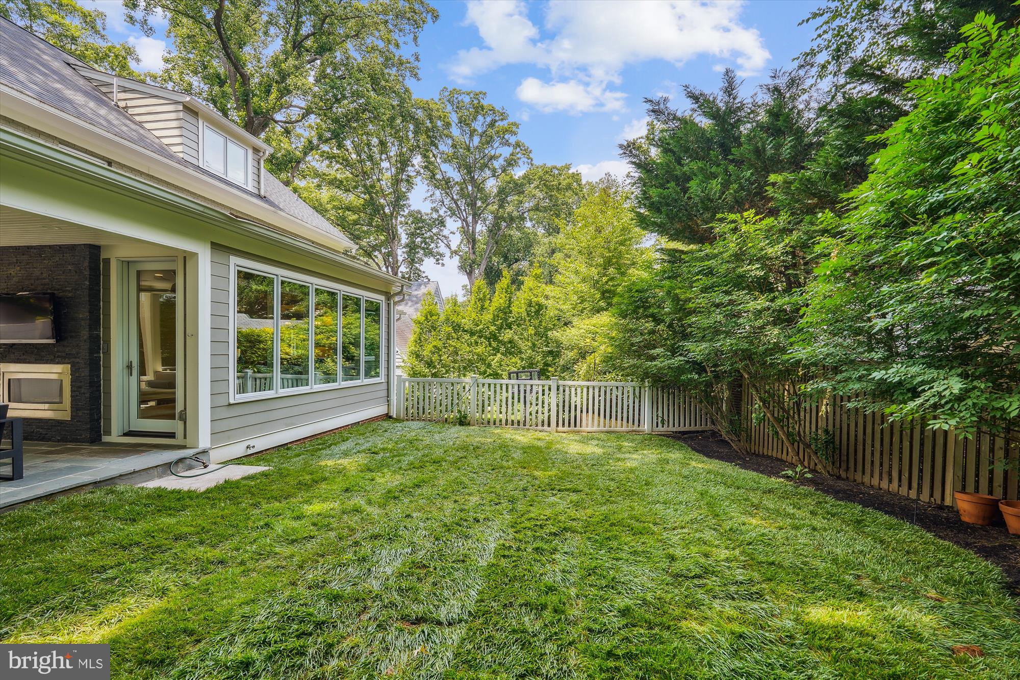 CHEVY CHASE - Residential