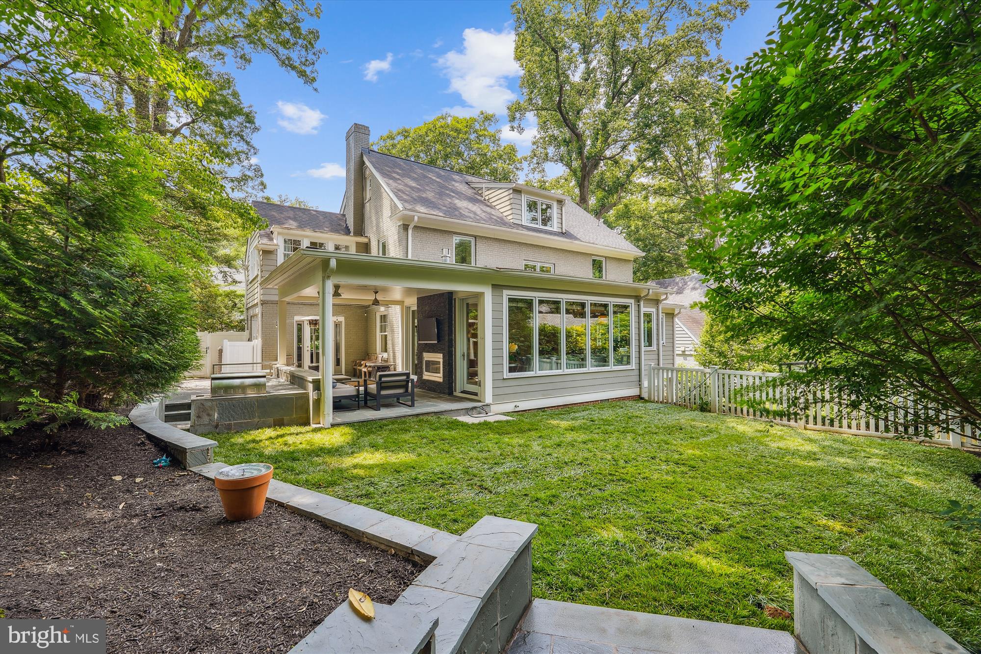 CHEVY CHASE - Residential