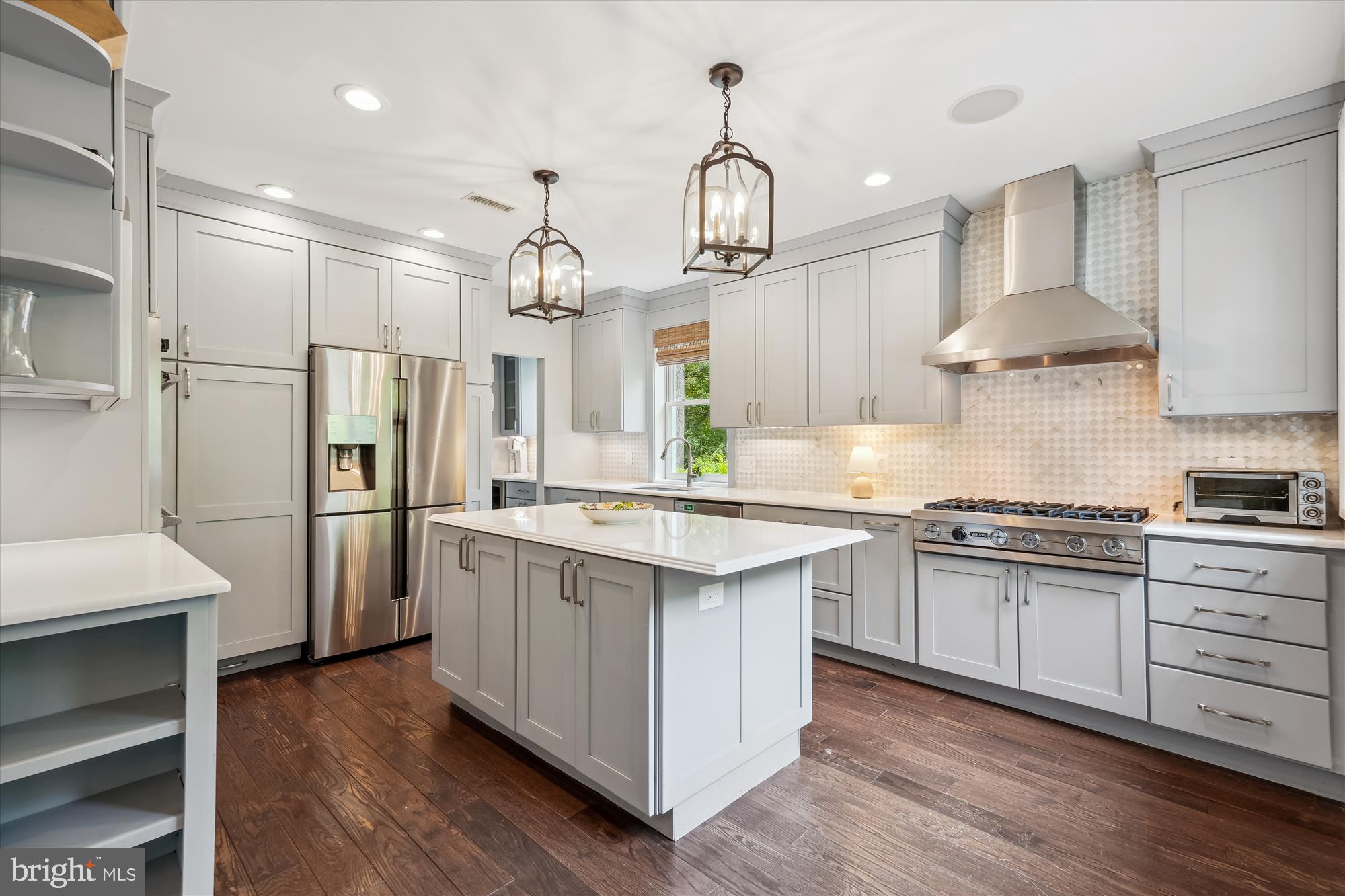 CHEVY CHASE - Residential