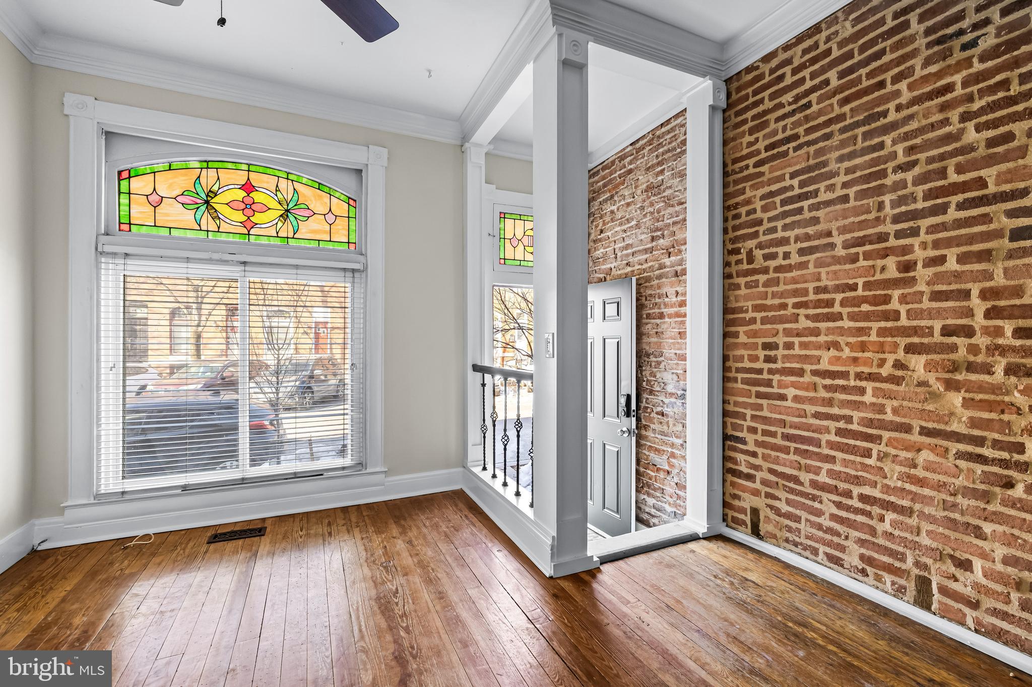 511 S LAKEWOOD AVENUE