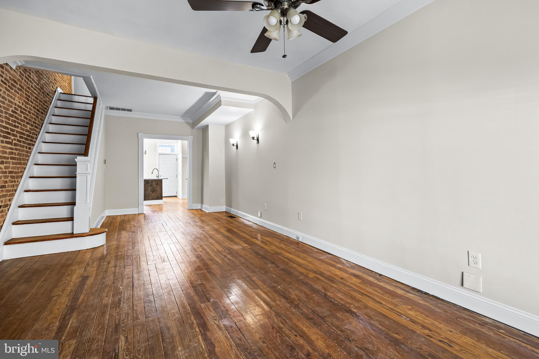 511 S LAKEWOOD AVENUE