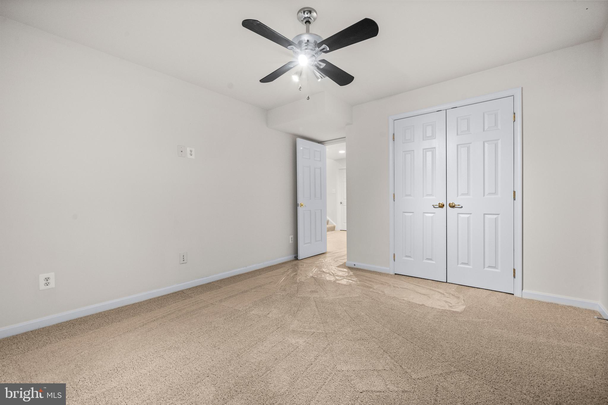 LADYSMITH VILLAGE - Residential