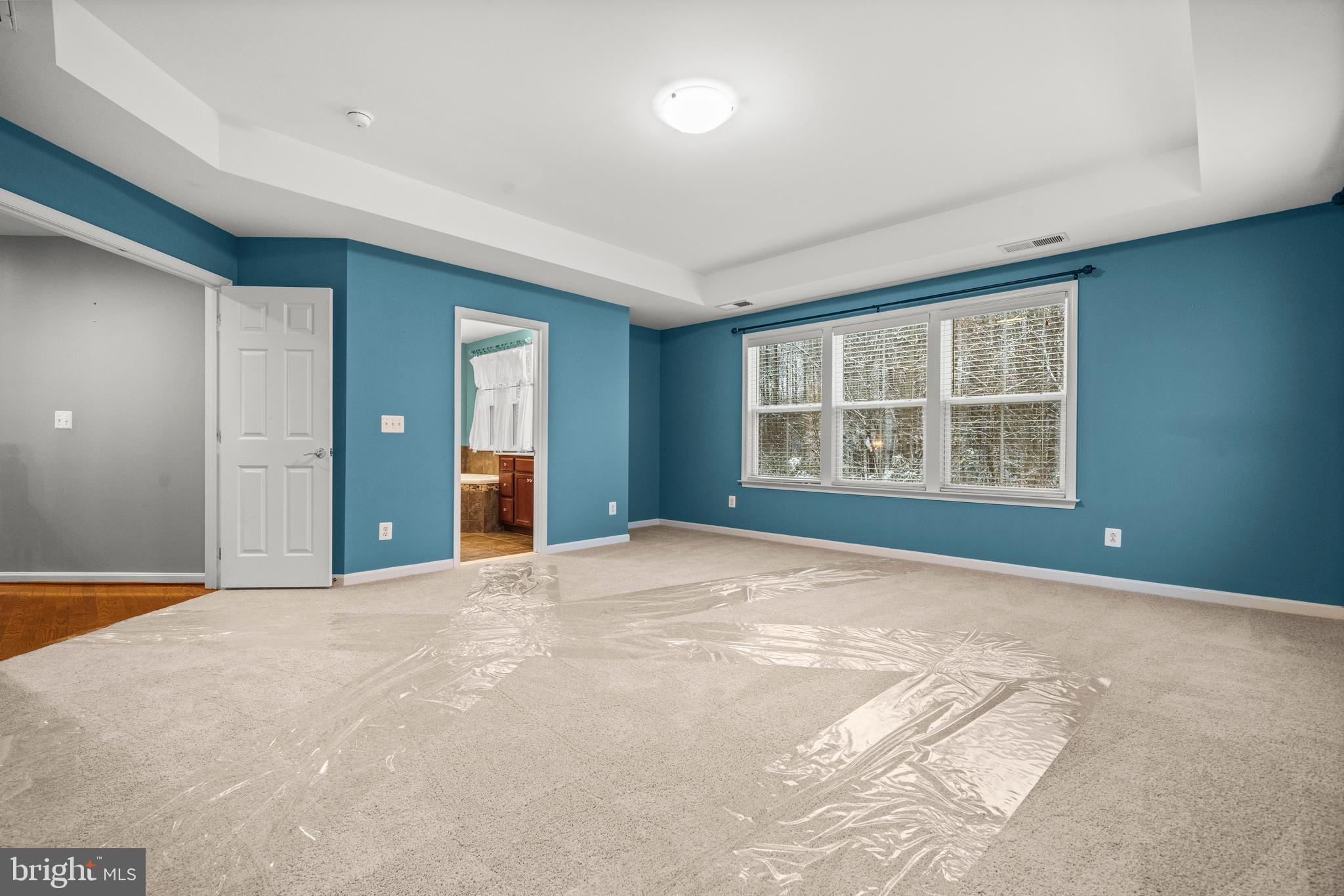 LADYSMITH VILLAGE - Residential