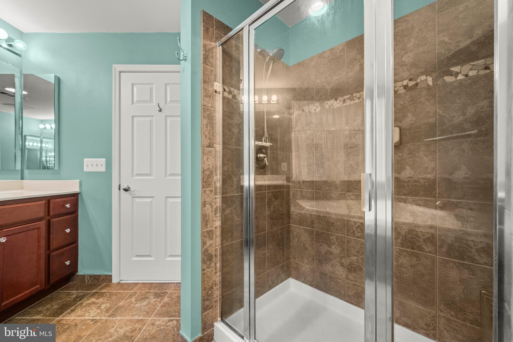 LADYSMITH VILLAGE - Residential