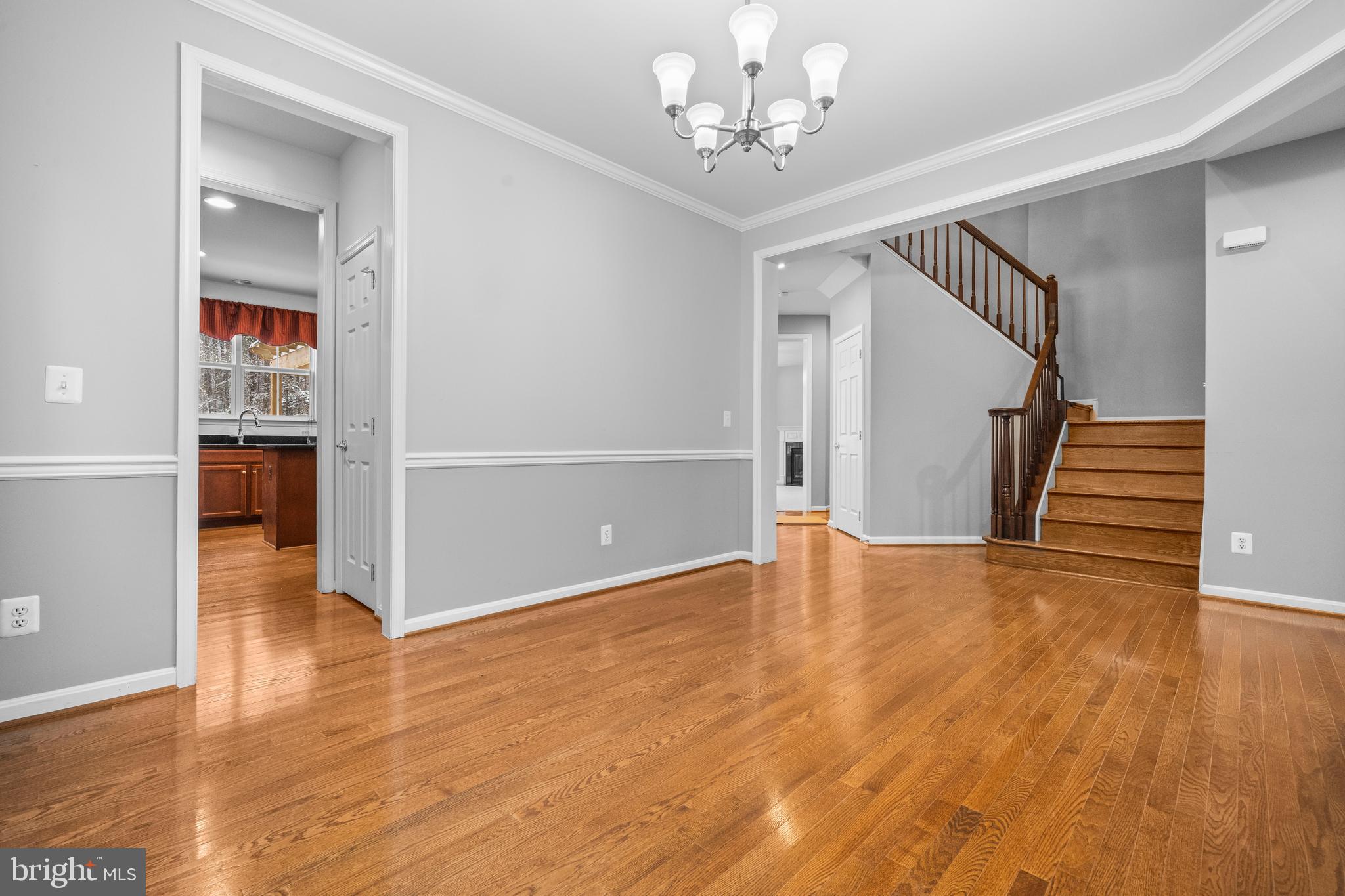 LADYSMITH VILLAGE - Residential