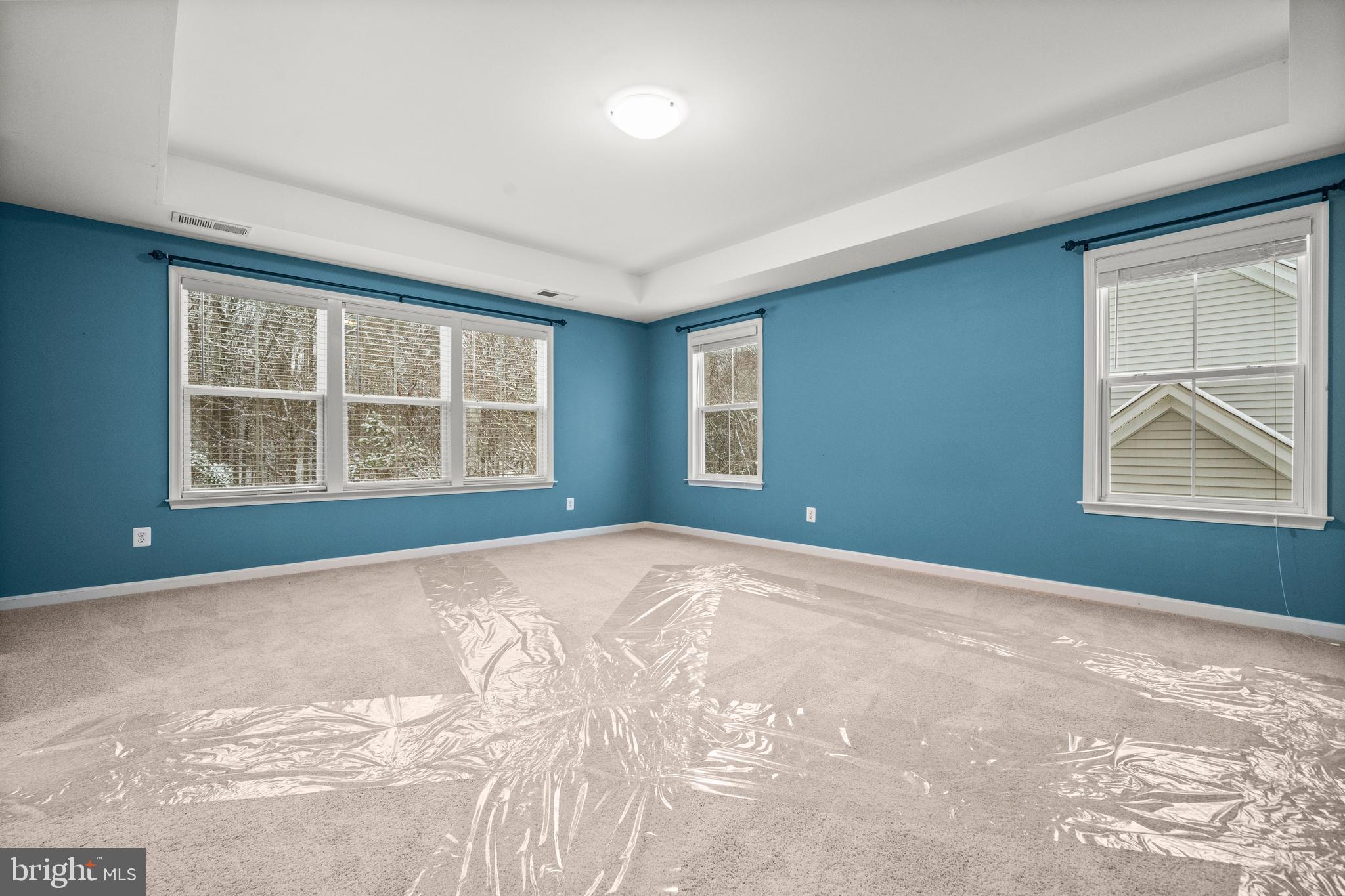 LADYSMITH VILLAGE - Residential