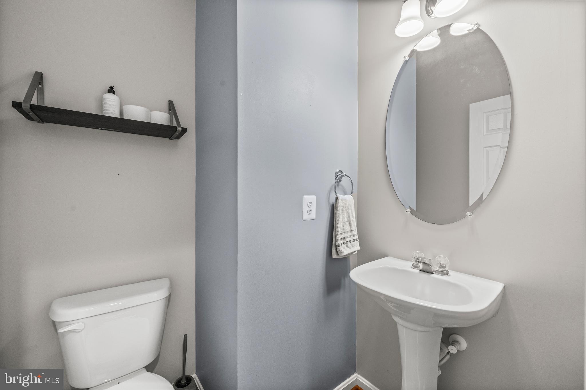 LADYSMITH VILLAGE - Residential