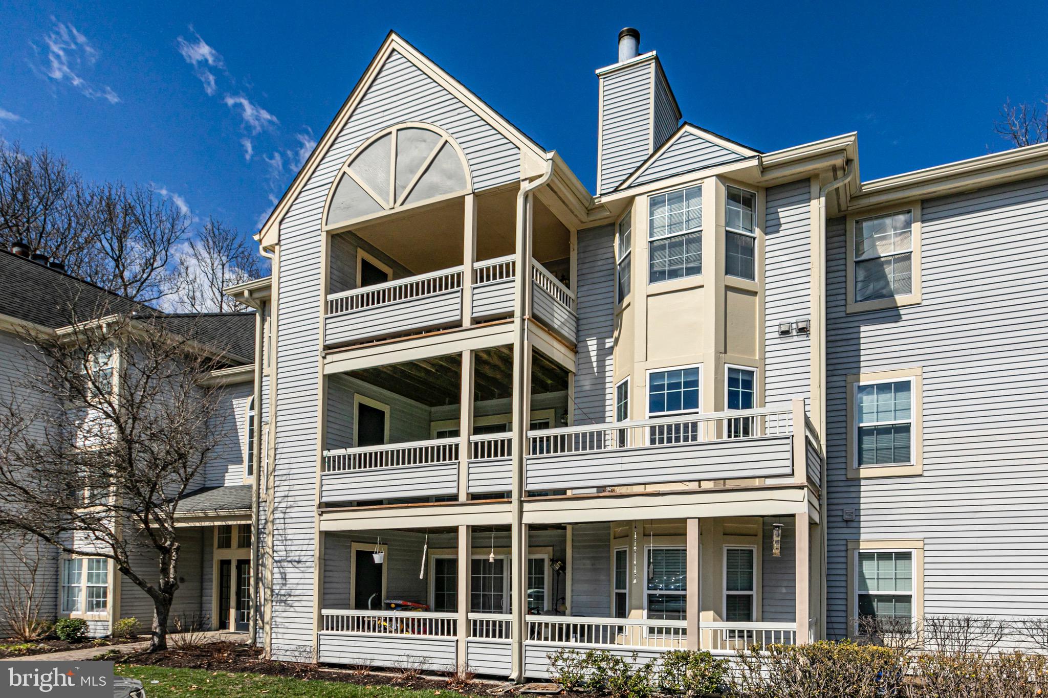 111 BISCAYNE COURT 8
