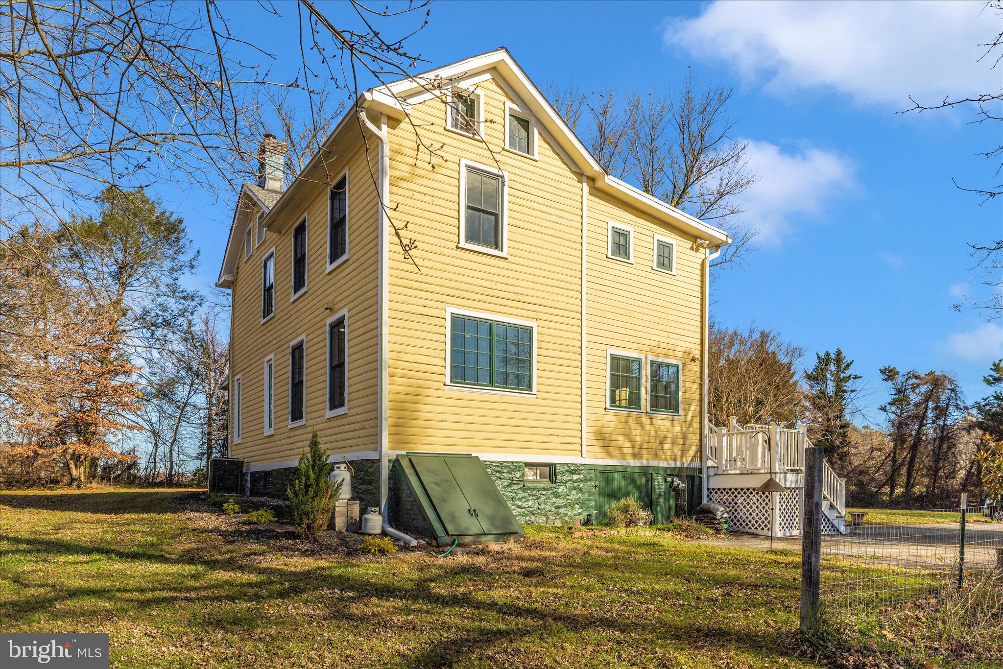 BARNESVILLE OUTSIDE - Residential