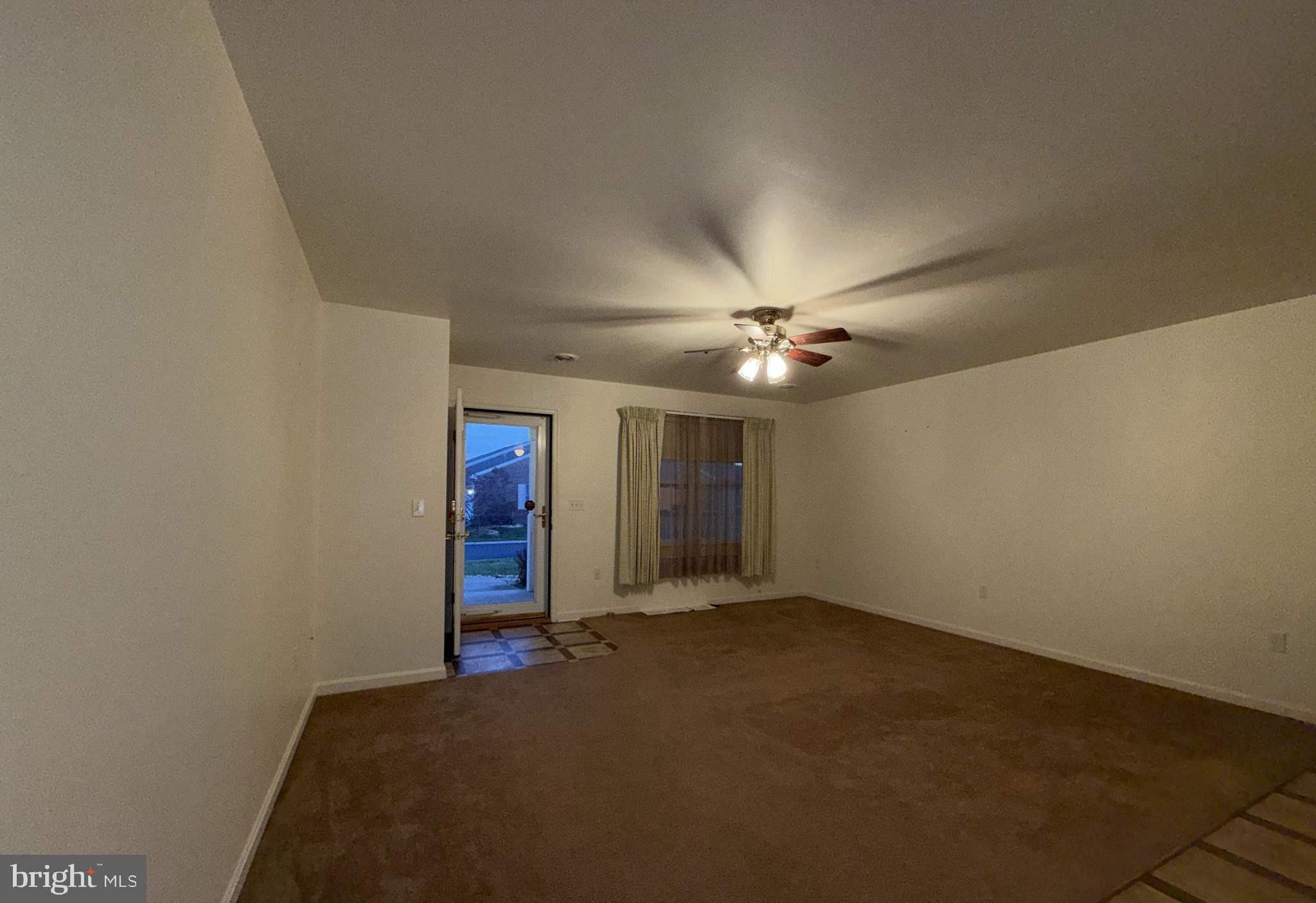 EAST RIDGE TOWNHOMES - Residential